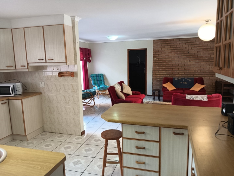 To Let 2 Bedroom Property for Rent in Hersham Western Cape